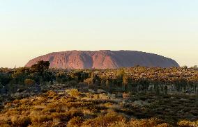 Uluru monolith