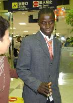 Guinea-Bissau boy arrives in Japan for surgery