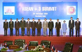 Leaders from ASEAN, Japan, China, S. Korea meet in Vientiane