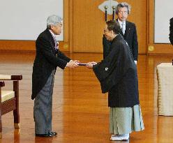 Kabuki actor Jakuemon, 4 others receive Order of Culture