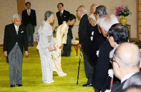 Emperor, empress invite Order of Culture recipients to tea