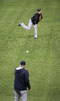 Tanaka to throw bullpen