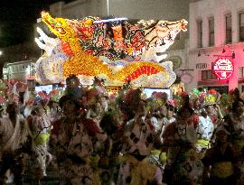 Festival in LA's Little Tokyo