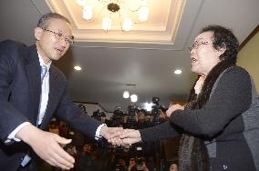 S. Korea seeks victims' understanding of "comfort women" deal