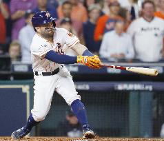 Baseball: Astros beat Yankees to force ALCS Game 7