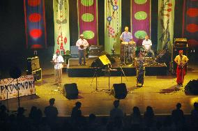 Congolese musical group begins performance tour of Japan