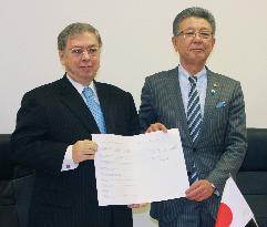 Pact to aid disaster-affected Brazilians in Japan signed