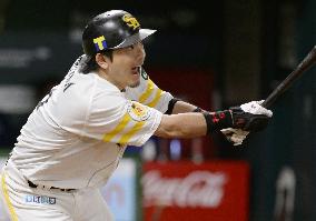 SoftBank slugger Matsuda homers, helping team win PL pennant