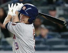 Baseball: Astros beat Yankees for 4th win in row
