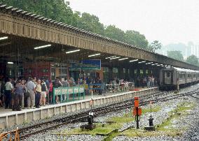 Singapore station closes 80-year history