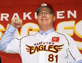 Brown debuts as Rakuten manager