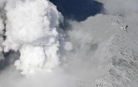 Central Japan volcano Mt. Ontake erupts