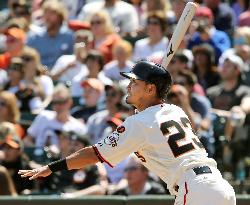 Aoki has 2 extra-base hits in Giants loss