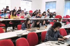 Australian university marks centenary of Japanese language teaching