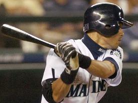 Suzuki rewrites record for hits as Mariners top Twins