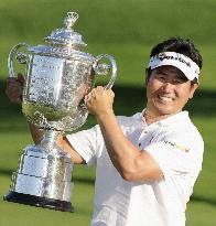 S. Korean Yang becomes 1st Asian major winner at PGA C'ship