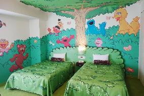 USJ hotel creates rooms featuring Sesame Street characters