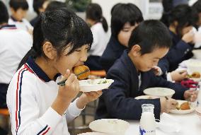 Russian food served on day of Abe-Putin summit