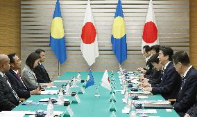 Japan PM Abe, Palau Pres. Remengesau