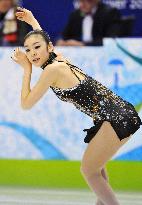 Kim Yu Na tops in short program