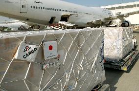 ANA, JAL begin airlifting supplies to tsunami-hit areas for free