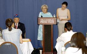 Japanese Americans tell teens of wartime internment