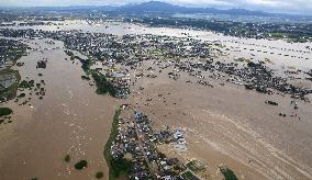 Massive floods in eastern Japan