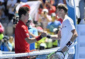 Nishikori beats Kuznetsov in Australian Open