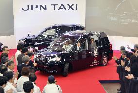 Toyota celebrates new "JPN Taxi"