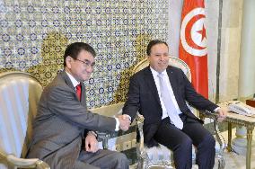 Japan, Tunisia foreign ministers