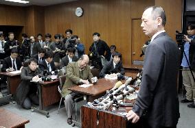 Iwakuni mayor tenders resignation over U.S. base dispute