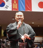 Yokozuna Hakuho speaks at boys' sumo tourney in Tokyo