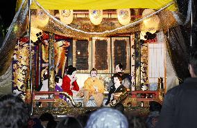 Kabuki kids put on show at Hikiyama Festival in Nagahama