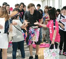 Forlan missed by fans in Japan