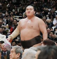 Sumo: Hakuho at New Year meet