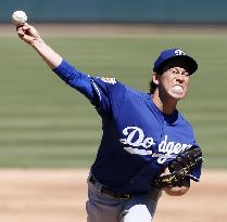Maeda picks up win in spring training game