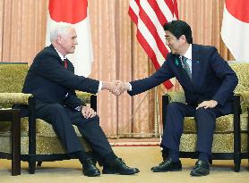 Abe, Pence meet in Tokyo amid N. Korea tensions