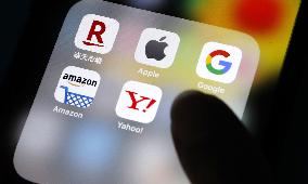 Rakuten, Apple, Google, Yahoo, Amazon apps