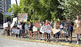 Young people participate in global climate strike
