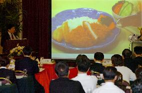 Japanese, Chinese food service industrialists hold forum in Beij