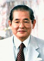 (1)Yasuo Takei