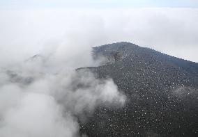 Volcanic alert raised for Mt. Asama