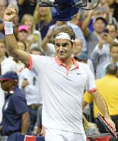 Federer advances to U.S. Open final
