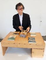 Famed writer Shiba's desk donated to museum