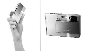 Sony Marketing to introduce card-sized digital camera