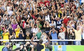 Olympics: Bolt wins 3rd consecutive 100m gold