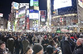 New Year's Eve in Tokyo's Shibuya crossing