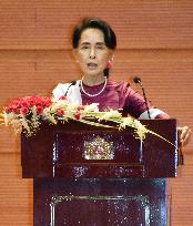 Suu Kyi says Myanmar committed to peace in strife-torn Rakhine