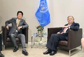 Abe urges Guterres to include Security Council in U.N. reform