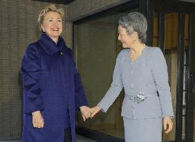 Japanese Empress Michiko, Clinton rekindle friendship